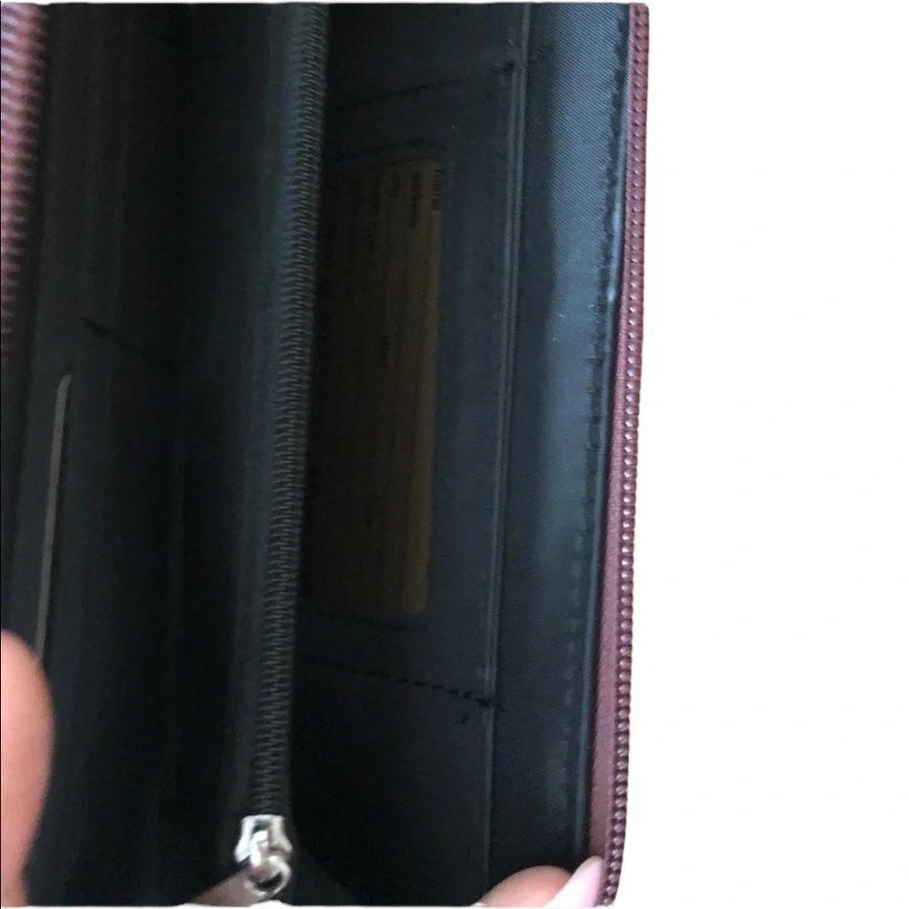 NWT Monogram E wristlet/wallet maroon +white